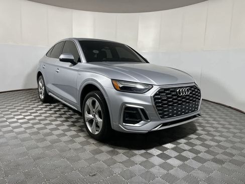 Used 2023 Audi Q5 2.0T Premium Plus w/ Premium Plus Package AWD/4WD image 2
