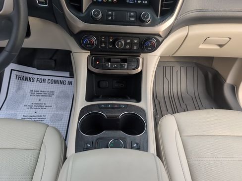 Used 2023 GMC Acadia Denali w/ Denali Ultimate Package image 20