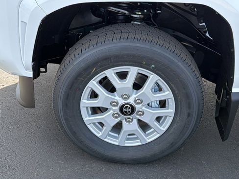 New 2026 Toyota Tacoma SR5 image 9