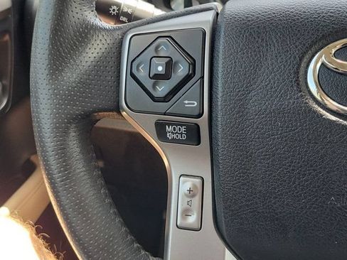 Used 2019 Toyota 4Runner SR5 AWD/4WD image 30