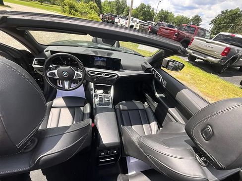 Used 2024 BMW 440i xDrive Convertible AWD/4WD image 32