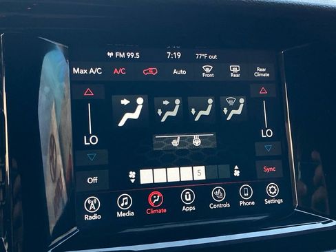 Used 2023 Dodge Durango SXT RWD image 22