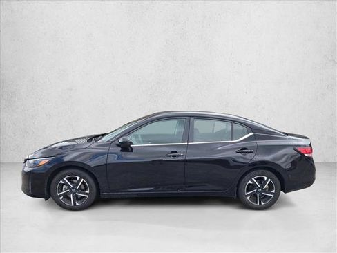 Used 2024 Nissan Sentra SV FWD image 8