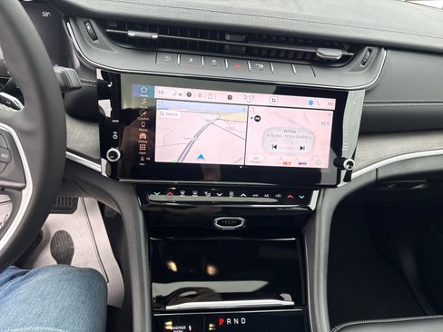 New 2026 Jeep Grand Cherokee L Limited image 16