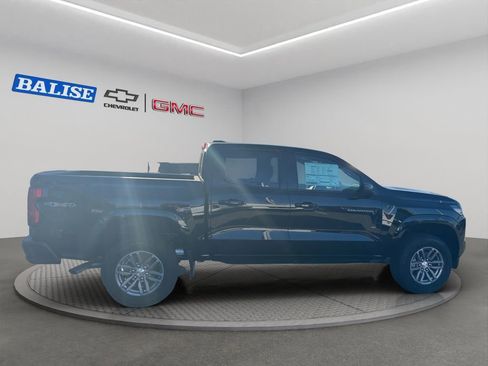 New 2026 Chevrolet Colorado LT image 2