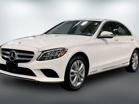 Used 2019 Mercedes-Benz C 300 4MATIC Sedan image 2