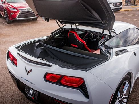 Used 2018 Chevrolet Corvette Stingray Coupe w/ 2LT Preferred Equipment Group image 43