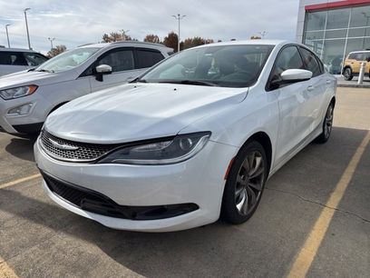 Used 2015 Chrysler 200 S w/ Comfort Group