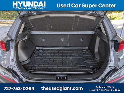 Used 2023 Hyundai Kona Limited AWD/4WD image 12