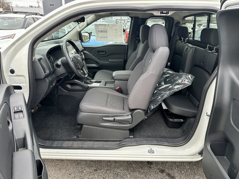 New 2026 Nissan Frontier S image 31