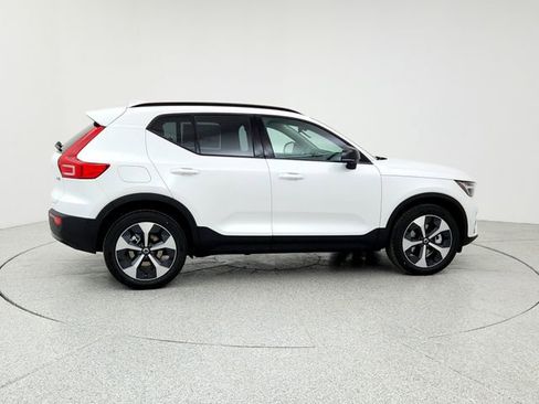 New 2026 Volvo XC40 B5 Plus w/ Protection Package Premier image 4