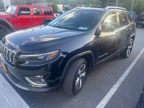 Used 2021 Jeep Cherokee Limited AWD/4WD image 1