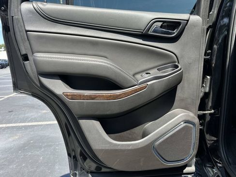 Used 2017 Chevrolet Tahoe LT AWD/4WD image 13