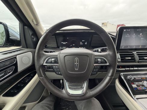 Used 2018 Lincoln Navigator Black Label AWD/4WD image 15