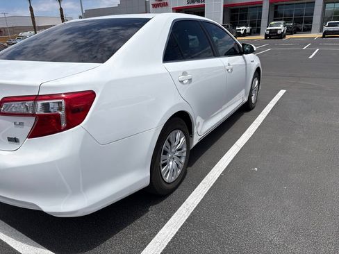 Used 2014 Toyota Camry LE FWD image 6