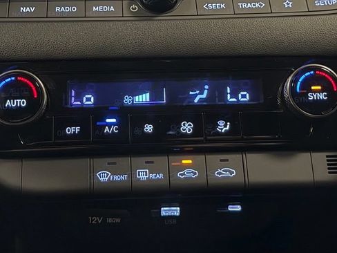 Used 2025 Hyundai Elantra SEL w/ Cargo Package FWD image 21