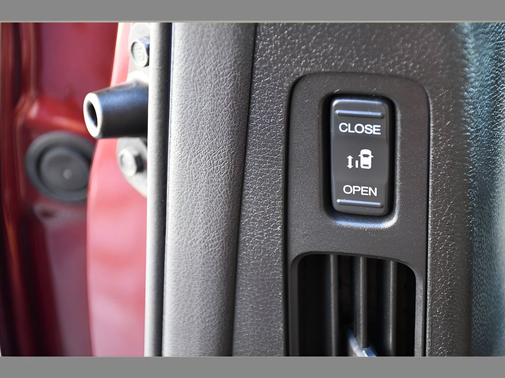 Used 2021 Honda Odyssey EX-L image 18