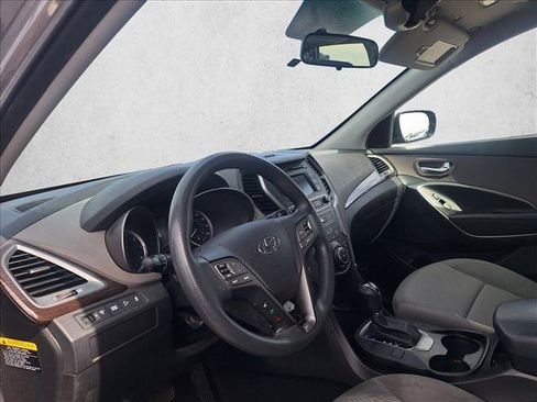 Used 2018 Hyundai Santa Fe Sport FWD image 9