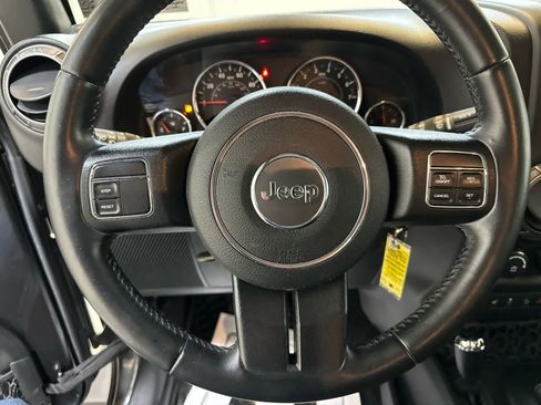 Used 2017 Jeep Wrangler Unlimited Sport w/ Quick Order Package 24S AWD/4WD image 12
