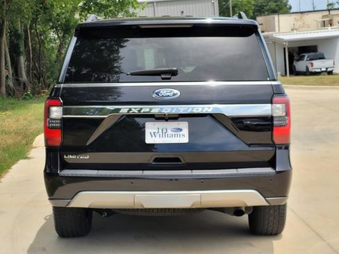 Used 2020 Ford Expedition Limited image 5