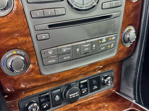 Used 2015 INFINITI QX80 2WD w/ Deluxe Technology Package image 16