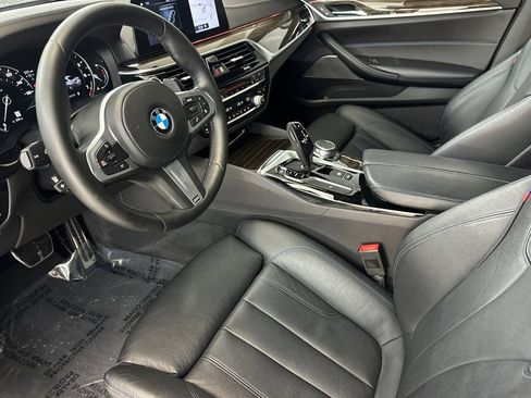 Used 2018 BMW 540i image 4