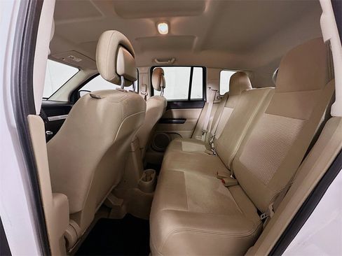 Used 2014 Jeep Compass Sport w/ Power Value Group image 17