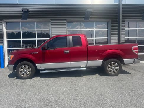 Used 2014 Ford F150 XLT w/ XLT Chrome Package RWD image 2
