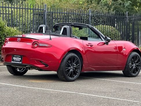 New 2026 MAZDA MX-5 Miata Club RWD image 4