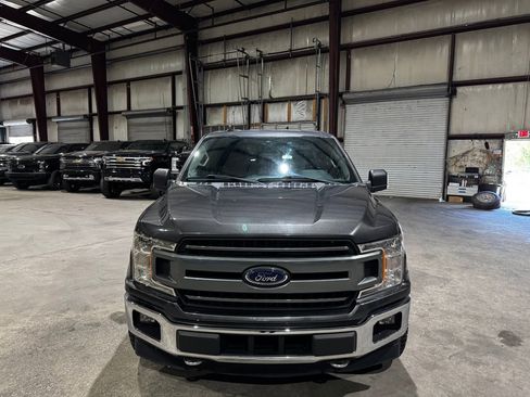 Used 2020 Ford F150 XLT w/ Equipment Group 302A Luxury AWD/4WD image 10