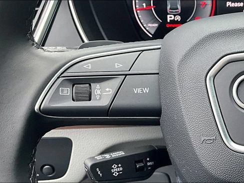 Certified 2023 Audi Q5 2.0T Premium Plus w/ Premium Plus Package AWD/4WD image 11