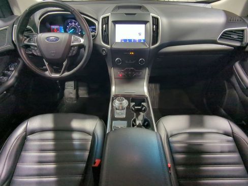 Used 2020 Ford Edge SEL image 28