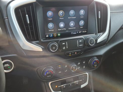 Used 2023 GMC Terrain SLT image 19