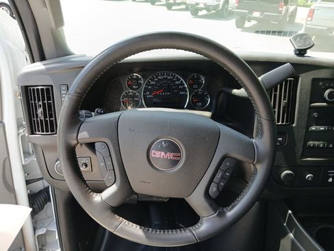 Used 2023 GMC Savana 3500 w/ Power Convenience Package RWD image 19
