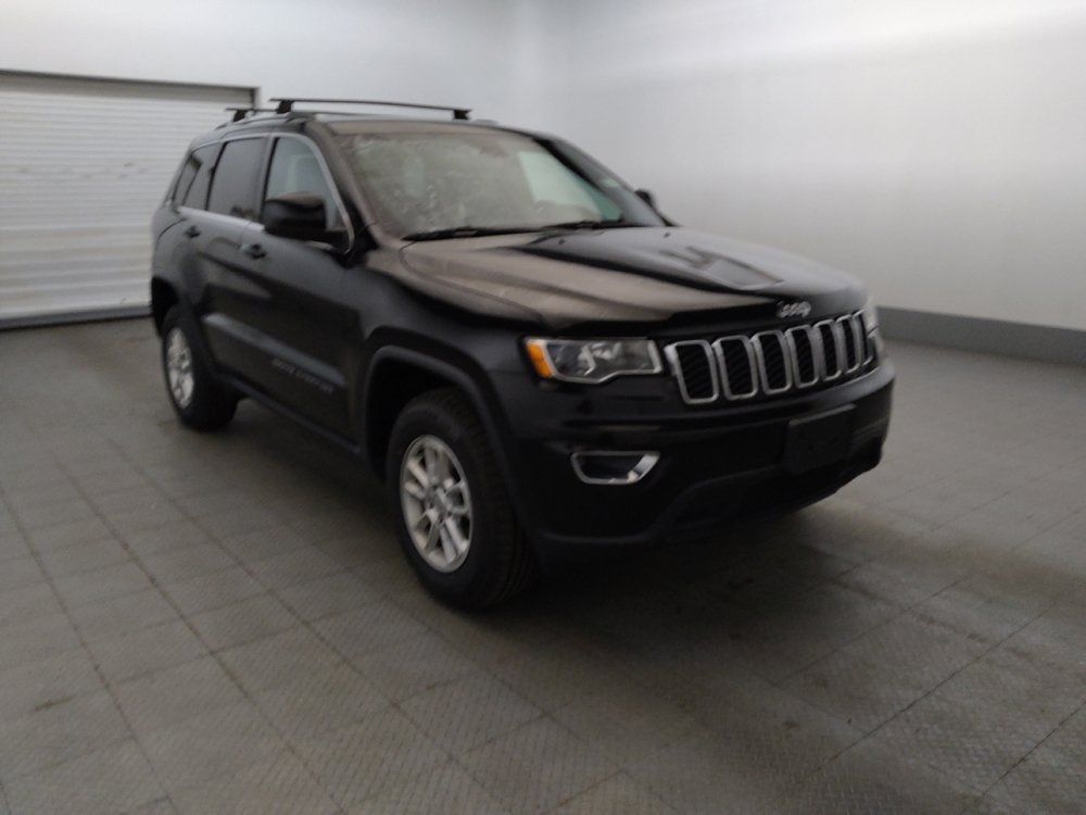Used 2019 Jeep Grand Cherokee Laredo AWD/4WD image 13