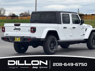 New 2026 Jeep Gladiator Sport AWD/4WD video 3