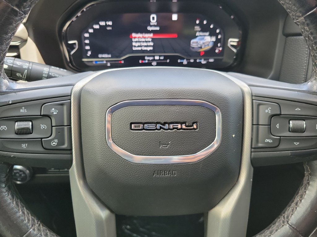 Used 2022 GMC Yukon Denali w/ Denali Premium Package AWD/4WD image 33