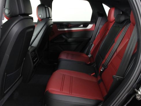 New 2026 Porsche Cayenne E-Hybrid image 18