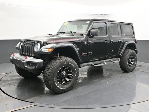 Used 2018 Jeep Wrangler Unlimited Rubicon w/ Dual Top Group AWD/4WD image 8