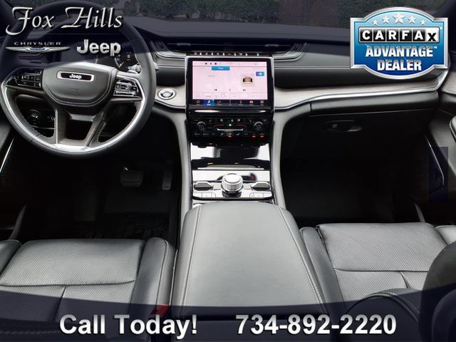 Certified 2023 Jeep Grand Cherokee Overland w/ Luxury Tech Group IV AWD/4WD image 14
