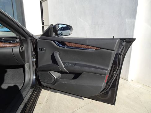 Used 2022 Maserati Quattroporte GT image 14