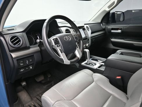 Used 2020 Toyota Tundra SR5 image 19