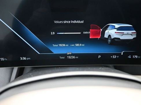 Used 2024 BMW iX xDrive50 w/ Premium Package image 11