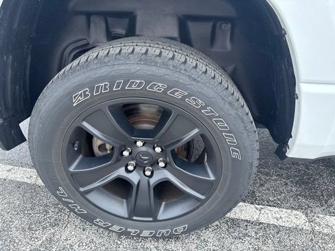 Used 2023 RAM 1500 Big Horn AWD/4WD image 43