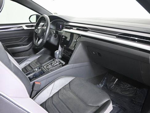 Used 2023 Volkswagen Arteon SEL Premium image 15