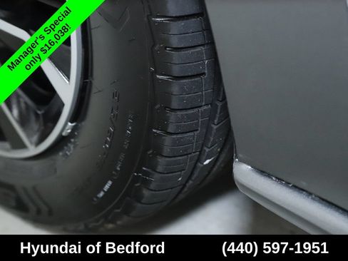 Used 2024 Nissan Altima 2.5 S FWD image 36
