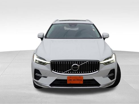 Used 2023 Volvo XC60 B5 Ultimate AWD/4WD image 12