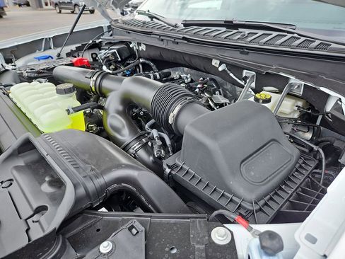 New 2026 Ford Expedition Active RWD image 15