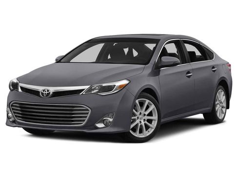 Used 2015 Toyota Avalon XLE FWD image 1
