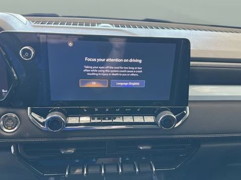 New 2026 Chevrolet Colorado LT image 10